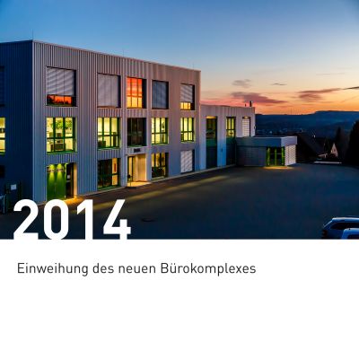Firmenhauptsitz im Sonnenuntergang